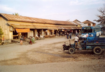 Lake Taungthaman