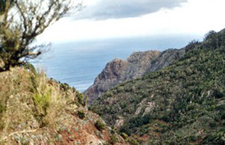 Hiking 3 Canary Islands at Christmas