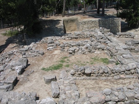 Crete: hiking, diving and exploring ancient remains