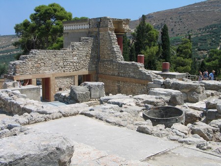 Crete: hiking, diving and exploring ancient remains
