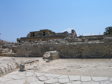 Crete: hiking, diving and exploring ancient remains