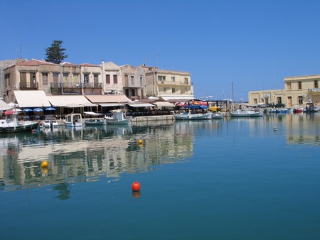 Crete: hiking, diving and exploring ancient remains