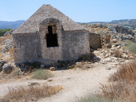 Crete: hiking, diving and exploring ancient remains