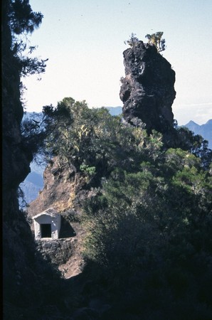 Hiking Reunion Island, end to end