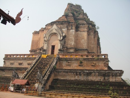 Thailand; land of temples, good food and lovely people
