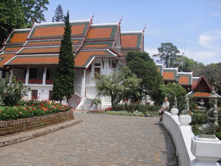 Thailand; land of temples, good food and lovely people