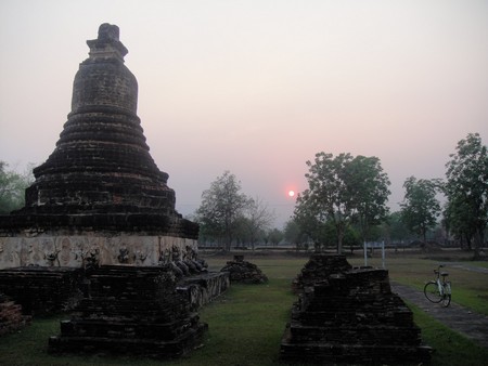 Thailand; land of temples, good food and lovely people
