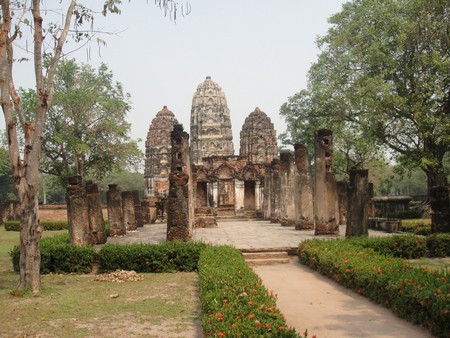 Thailand; land of temples, good food and lovely people