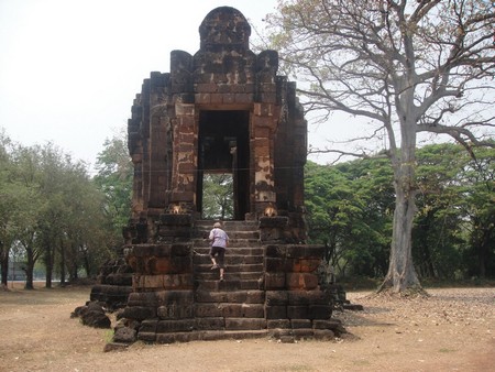 Thailand; land of temples, good food and lovely people